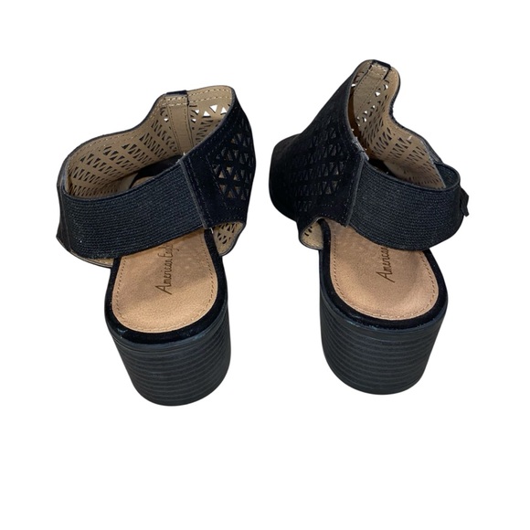 American Eagle Outfitters Black Open-Toe Block Heel Sandals - Picture 4 of 13